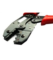 Кербовъчни клещи за кербоване на изолирани кабелни накрайници / обувки - със заключващ механизъм