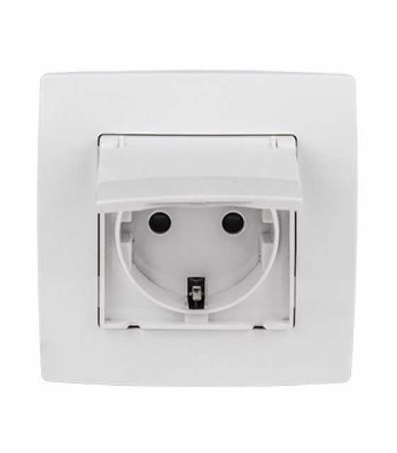 Power electrical socket with cover, 16A, 250VAC